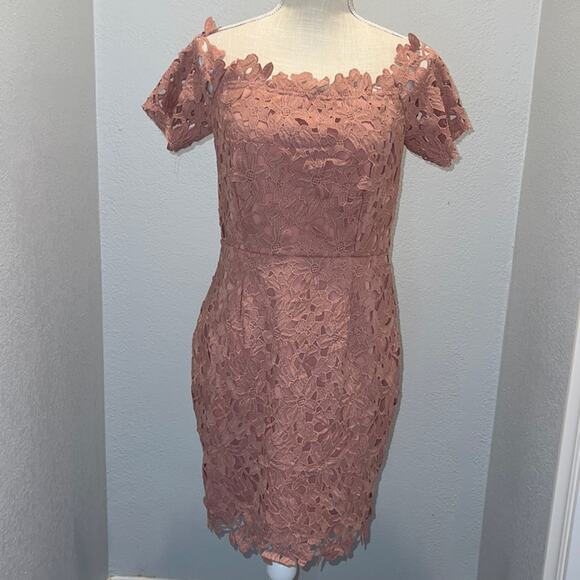 Lord & Taylor Design Lab off the shoulder floral lace Dress - Size M - Picture 1 of 9
